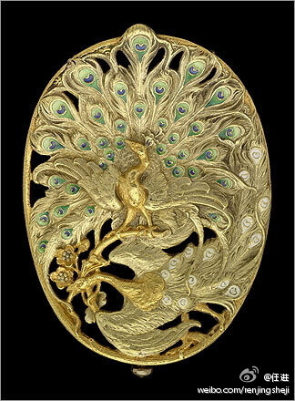 他的才能在于能够用无法比拟的现代概念来演绎及描述珠宝.