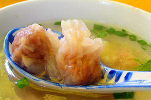 扁肉燕(简称肉燕、扁食),中国福建福清特…-堆