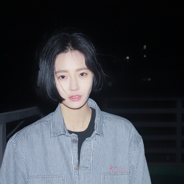 清新 短发 韩系 韩范 女神 个性 怀旧 街拍 女头像 就算终有一散也别