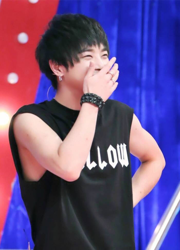 华晨宇 7.13 录制 《偶像就该酱婶》 预览…-堆