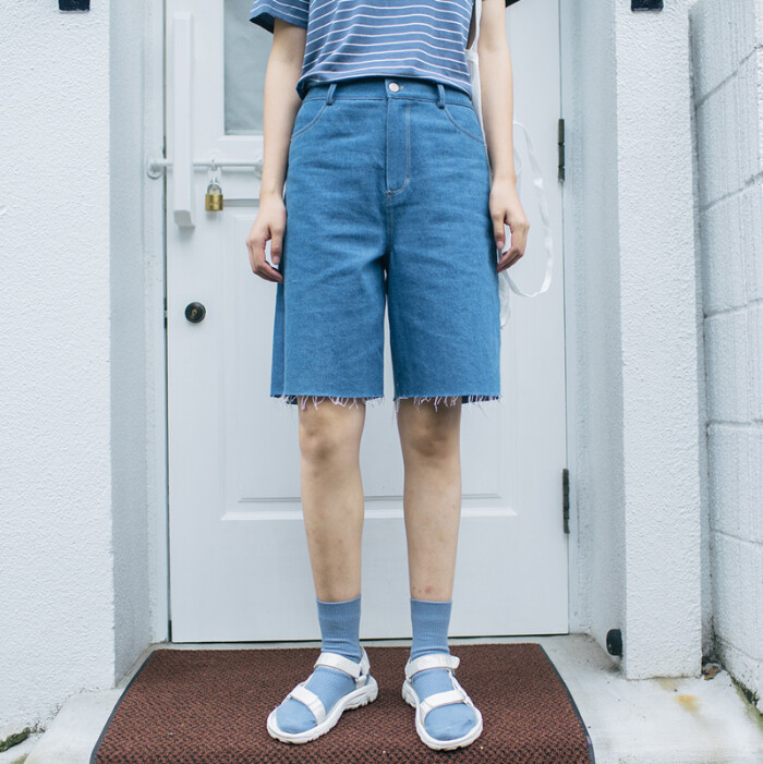 日系原创百搭宽松毛边设计直筒牛仔裤中裤 8…