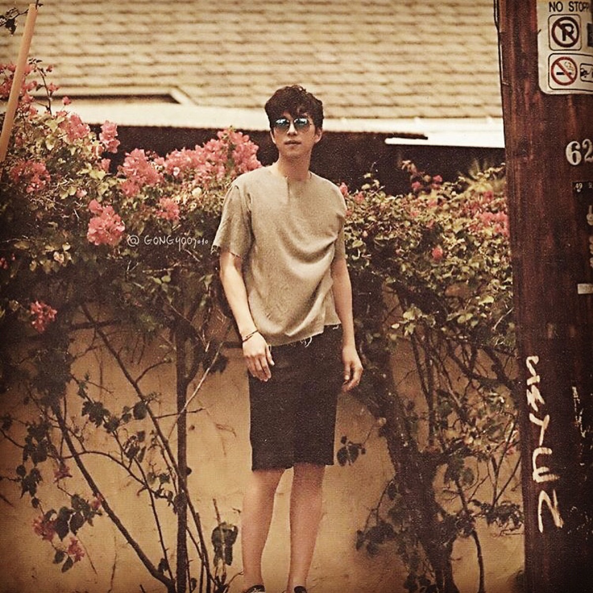 孔刘(gong yoo),1979年7月10日出生于釜山,韩国男演员