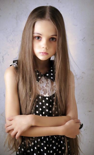 俄罗斯儿童模特图片