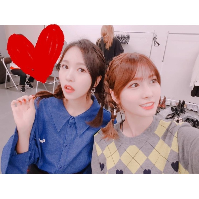 【ig自拍/jpg】#名井南#mina#平井桃#momo#twice#抱图点赞喜欢收藏.