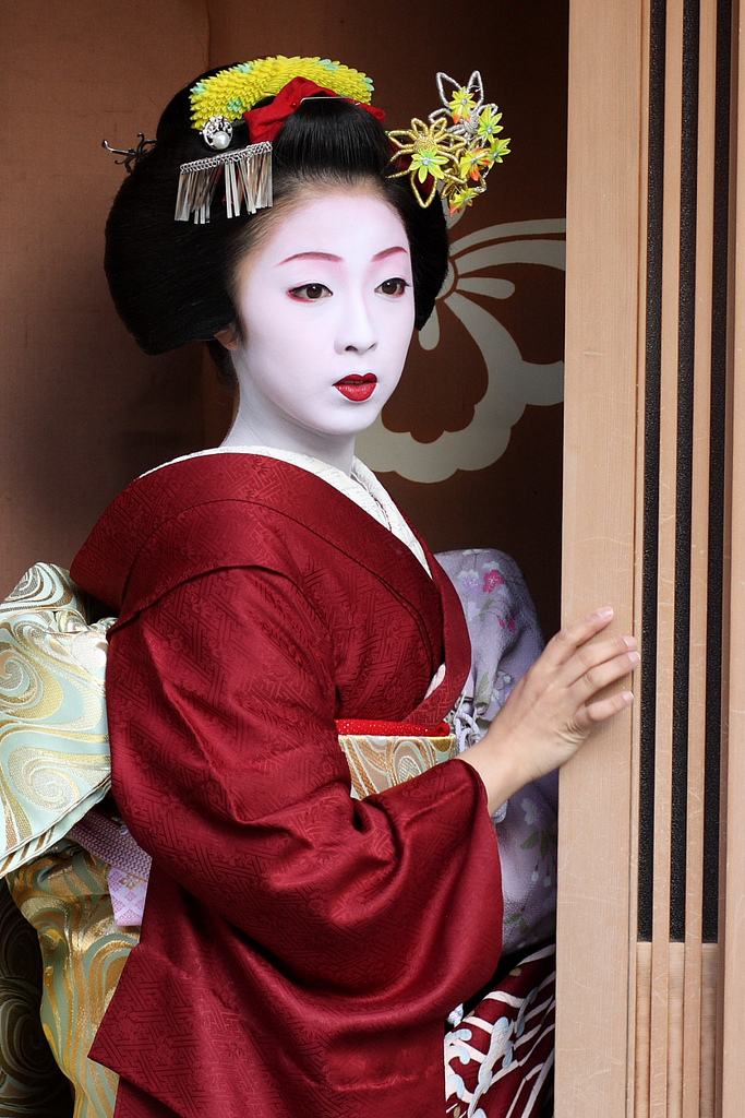 日本舞姬妆容图片图片