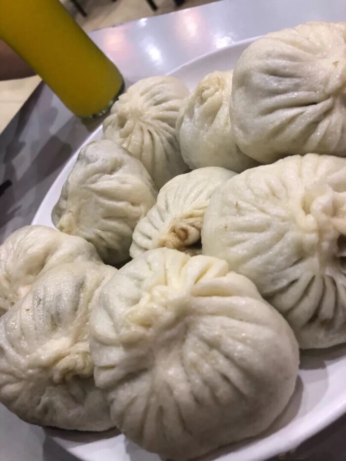 摘自网络_雪菜包子