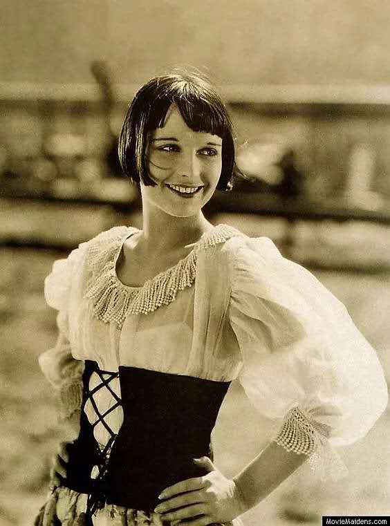 露易丝布鲁克斯 louise brooks 1906-1985年美国默片女演员