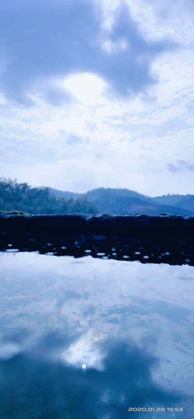 水中倒影画